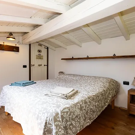 Appartement Luminosa Mansarda Nel Cuore Di *